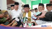 Bahlil Safari Ramadan ke Ponpes: Peran Besar Pesantren Sudah Ada Sebelum RI Merdeka
