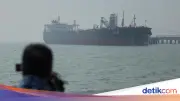 Iran Izinkan Kapal Tanker Minyak Malaysia Lewati Selat Hormuz Setelah Negosiasi