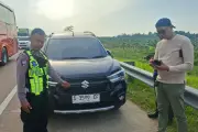 Kecelakaan Beruntun Libatkan Enam Kendaraan di Tol Batang, Jawa Tengah