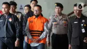 KPK Duga Gus Alex Terima 30 Ribu USD dari Direktur Maktour dalam Kasus Korupsi Kuota Haji