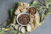 Lebaran: Mana Lebih Sehat, Ketupat atau Lontong? Ini Perbedaannya
