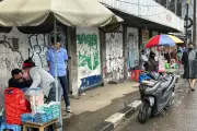 Pakar Unair Ingatkan Bahaya Riba dalam Penukaran Uang Baru di Pinggir Jalan