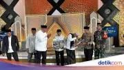 Polres Bogor Wakafkan 2.000 Al-Quran dalam Peringatan Nuzulul Quran