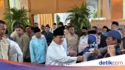 Prabowo dan Didit Sambut Warga di Open House Lebaran Istana Negara