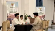 Prabowo-Gibran dan Menteri Bayar Zakat di Istana Negara, Tampilkan Solidaritas