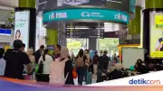 Stasiun Gambir Mulai Dipadati Pemudik, Ruang Tunggu Hampir Penuh