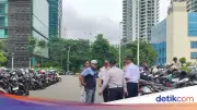 Tukang Parkir di Jakbar Viral Tarif Tinggi Berdalih THR, Dishub Beri Teguran Keras