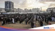 Warga Gaza Salat Id di Tengah Puing Kehancuran Akibat Serangan Israel