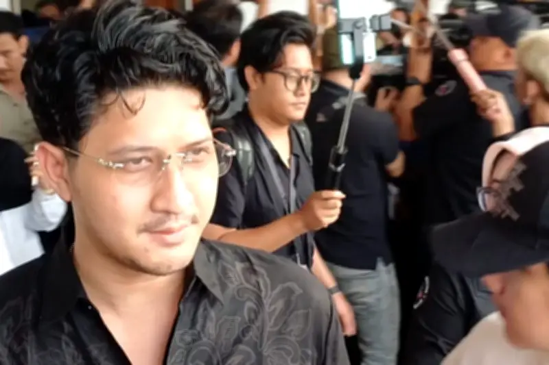 Aditya Zoni Syok Ammar Zoni Divonis 7 Tahun, Minta Kakaknya Bertanggung Jawab