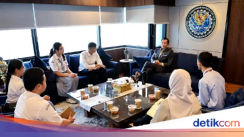 AHY Tekankan Kepemimpinan dan Infrastruktur kepada Siswa Labschool