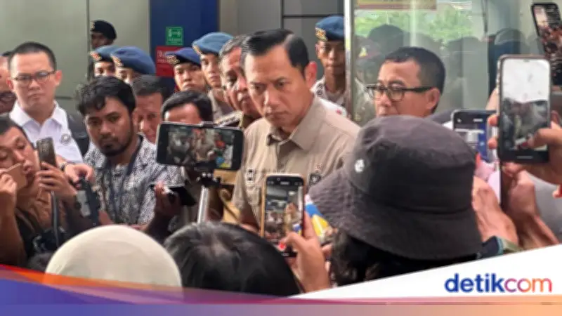 AHY Tinjau Stasiun Bekasi Timur Usai Kecelakaan Maut, Soroti Perlintasan Sebidang