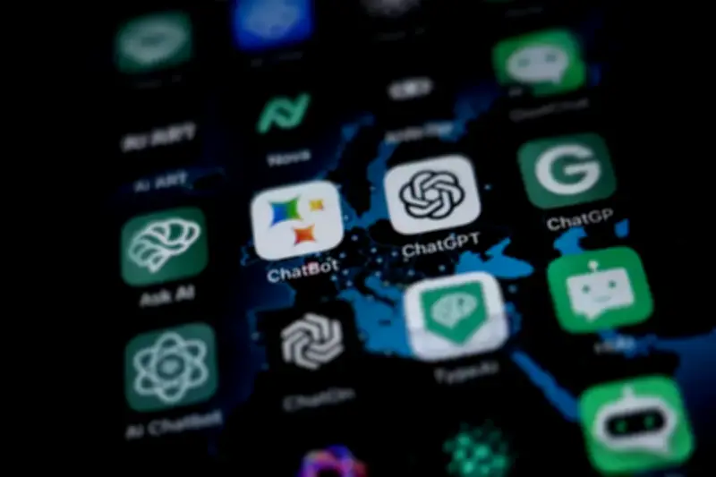 Akal Imitasi Bukan Sekadar Alat, Tapi Rekan Kerja Strategis Manusia