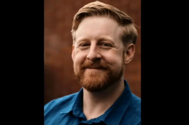 Aktor Irlandia Michael Patrick Meninggal Dunia di Usia 35 Tahun