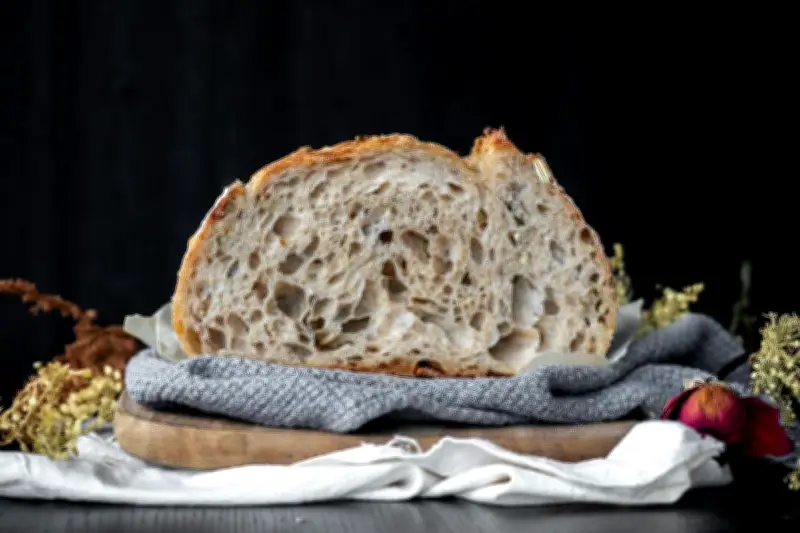 Alasan Mengapa Roti Sourdough Memiliki Rasa Asam