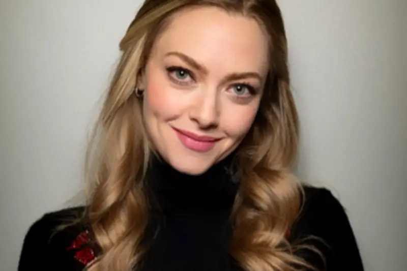Amanda Seyfried Jadi Pengisi Suara Cinderella di Film Animasi Netflix 'Steps'