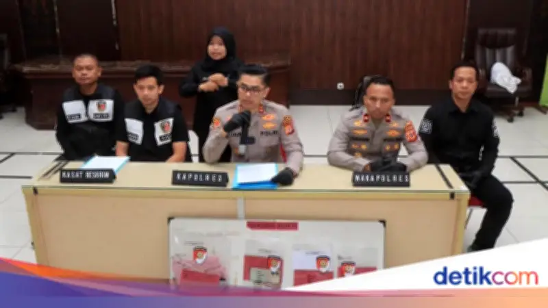 Anak Indramayu Dijanjikan Kerja, Malah Dipaksa Live Mesum oleh Perekrut Remaja