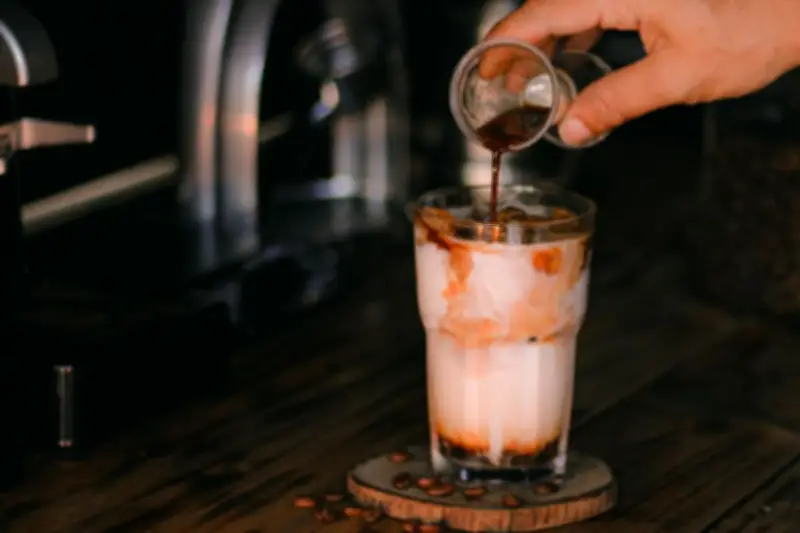 Apa Itu Coffee Yogurt, Minuman Viral yang Lagi Ramai Dicoba