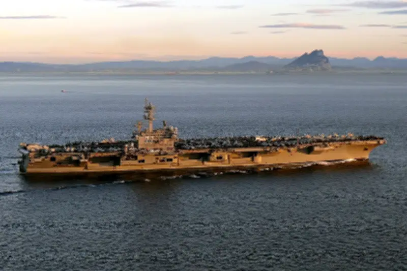 AS Kerahkan Tiga Kapal Induk ke Timur Tengah, USS George HW Bush Bergabung