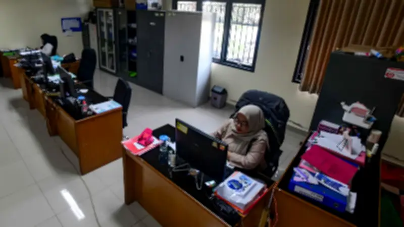 ASN WFH Jumat Perdana: Jika Atasan Panggil, Harus Langsung Merapat
