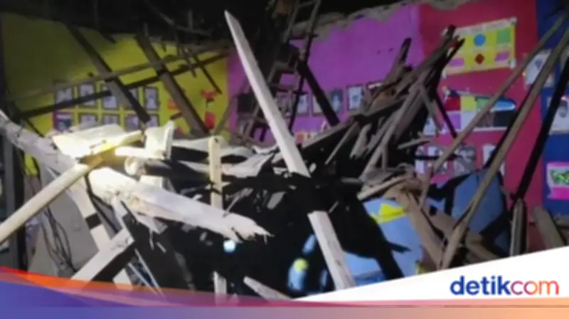 Atap PAUD Nuramila di Pandeglang Ambruk, Diduga Akibat Kelapukan dan Material Buruk