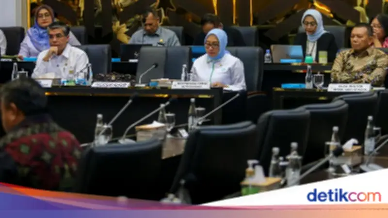 Baleg DPR Debat Batas Usia PRT 18 Tahun dalam RUU PPRT, Ada Pengecualian