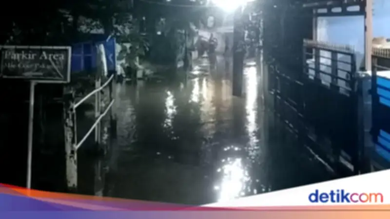 Banjir Sungai Ciluar Bogor Rendam 657 Jiwa, Tak Ada Korban Meninggal