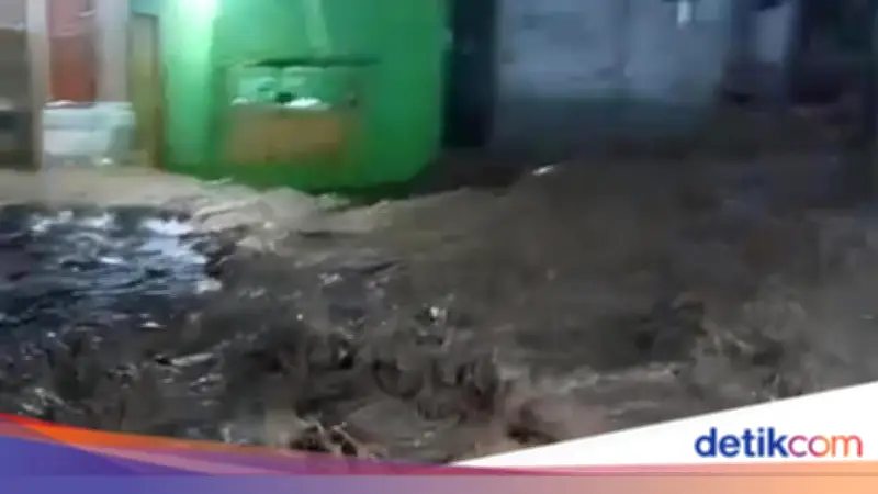 Banjir Terjang 4 Kampung di Cigudeg Bogor, 199 Rumah dan 658 Jiwa Terdampak