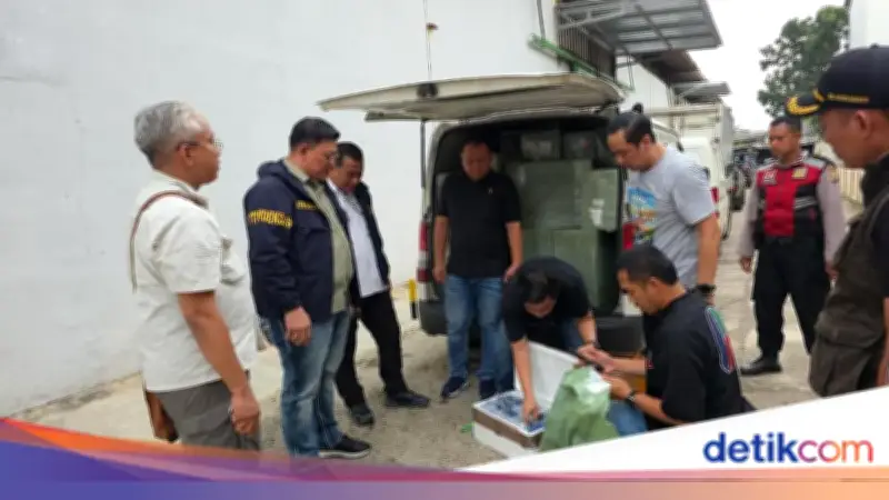 Bareskrim Bongkar Gudang HP Ilegal di Jakarta, Ribuan Unit Disita