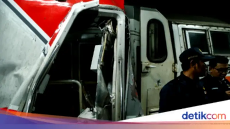 Basarnas Ungkap Kendala Evakuasi Korban Tabrakan Dua Kereta di Bekasi