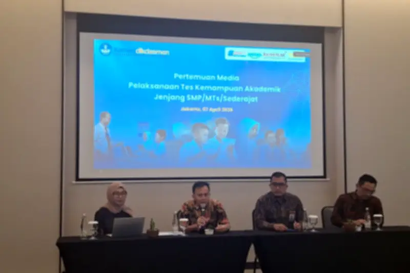 Benarkah Pengawas Ujian SMP 2026 Melakukan Live Streaming? Ini Faktanya