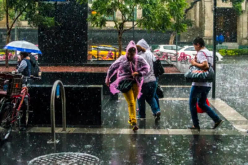 BMKG Peringatkan Potensi Hujan Lebat dan Angin Kencang di Indonesia 22-27 April 2026