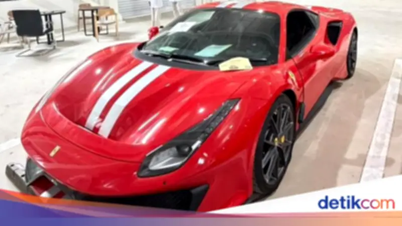 BPA Kejagung Lelang Tas Sandra Dewi, Ferrari, hingga Motor Ducati