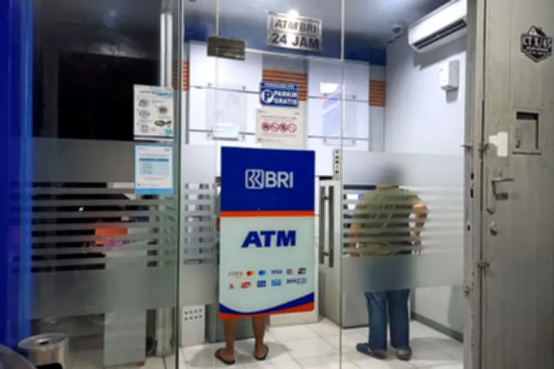 BRI Perkenalkan Fitur Tarik Tunai Saldo GoPay di ATM, Dukung Inklusi Keuangan
