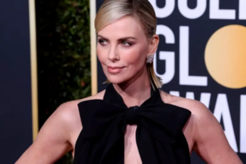 Charlize Theron Kritik Keras Pernyataan Timothée Chalamet Soal Opera dan Balet