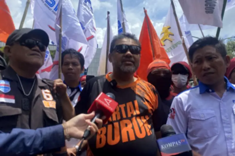 Demo May Day di Depan DPR Batal, Buruh Akan Rayakan di Monas Bersama Presiden