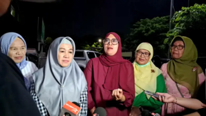 Detik-Detik Kecelakaan Kereta di Bekasi Timur, Sausan Tersadar di Rak Kabin
