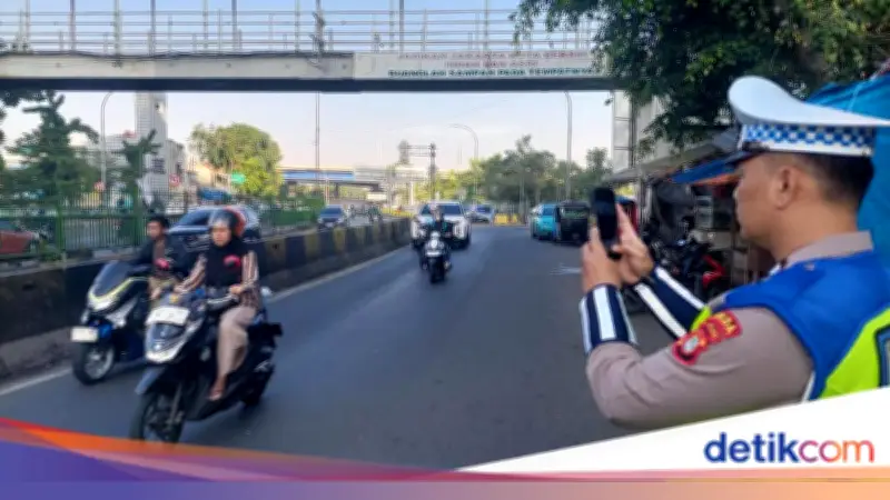 Ditlantas PMJ Tindak 172 Pelanggar Lalin Pakai ETLE Handheld di Akhir Pekan