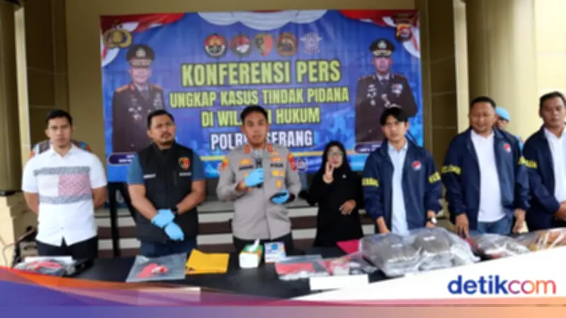 Dua Komplotan Curanmor Bersenpi di Serang Jual Motor Curian ke Lampung dan Jabar