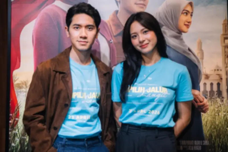 Emir Mahira dan Zee Asadel Jadi Suami-Istri di Film Kupilih Jalur Langit
