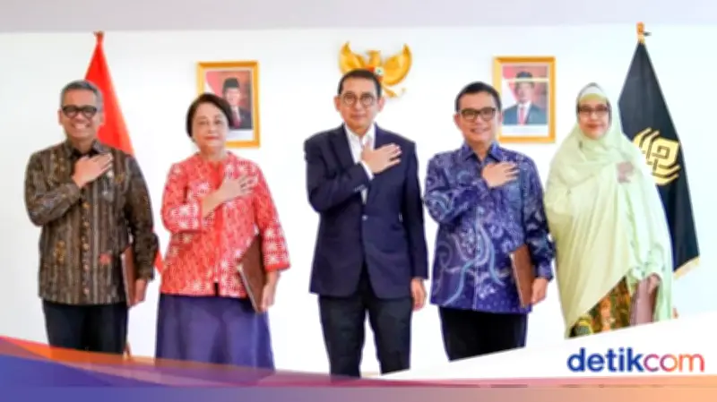 Fadli Zon Kukuhkan Dewan Pengawas BLU Museum dan Cagar Budaya