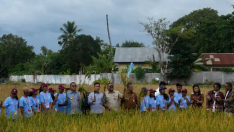 Gibran Kunjungi Agroeduwisata GMIT Tarus, Dorong Modernisasi Alat Pertanian dan Petani Milenial