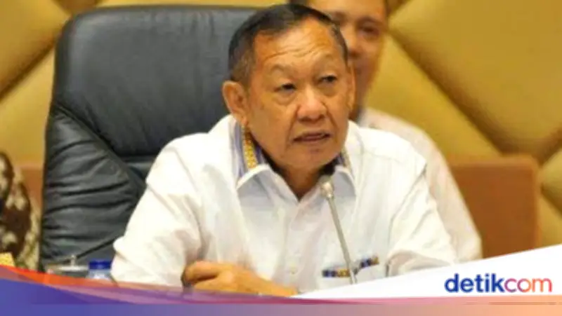 Golkar Sebut Solusi Ribuan Perlintasan Sebidang Kereta Tak Bisa Ditawar