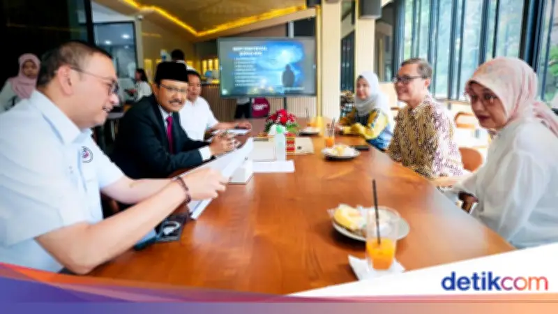 Gus Ipul: Bantuan Disabilitas Tak Hanya Bansos, Ada Pemberdayaan