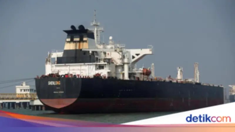 Hari Pertama Blokade AS, Tiga Kapal Tanker Sukses Lewati Selat Hormuz