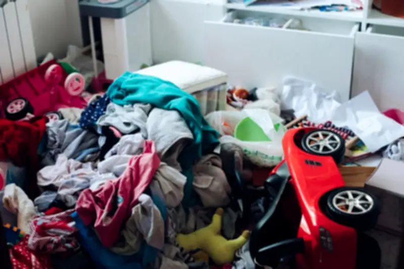 Hati-hati, Menimbun Barang Bisa Jadi Tanda Gangguan Mental Hoarding Disorder