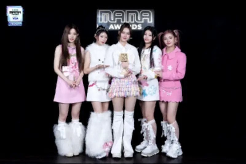 ILLIT Rilis EP Keempat Mamihlapinatapai dengan Pesan Self-Love