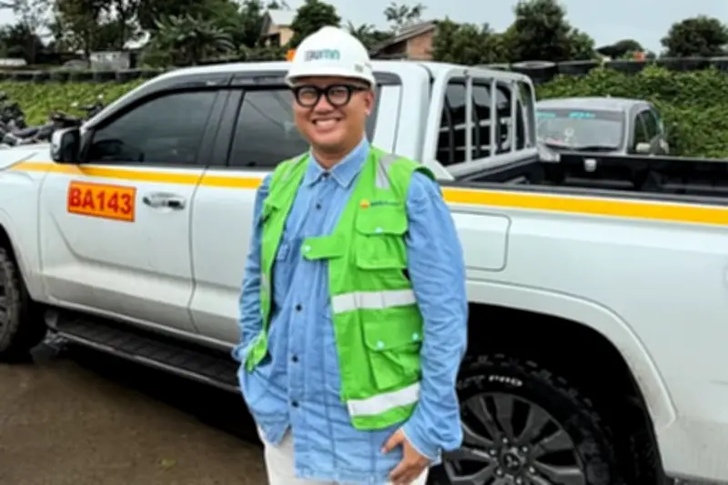 Imam Lulusan UT Jakarta Sukses Berkarier di Kancah Global, Inspirasi Pendidikan Terbuka