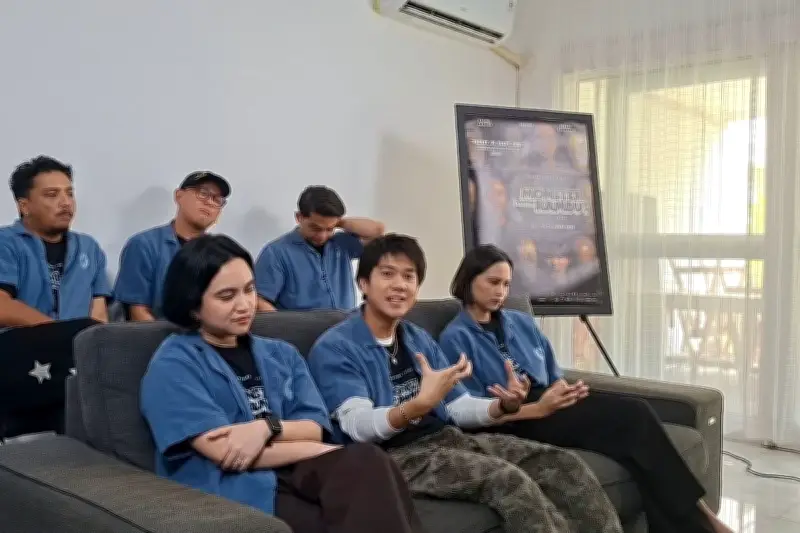 Iqbaal Ramadhan Kritik Budaya Kerja Eksploitatif Lewat Film Monster Pabrik Rambut