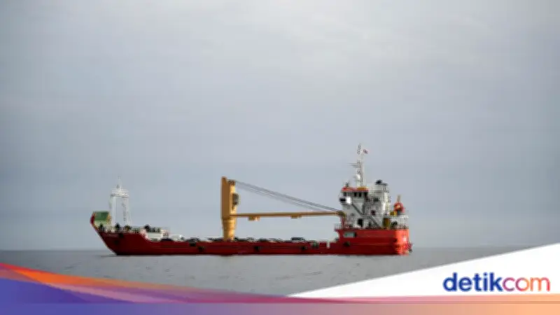 Iran Umumkan Selat Hormuz Terbuka Sepenuhnya untuk Kapal Komersial