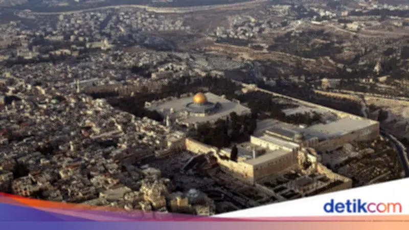 Israel Larang Dua Pendakwah Terkenal Masuki Masjid Al-Aqsa
